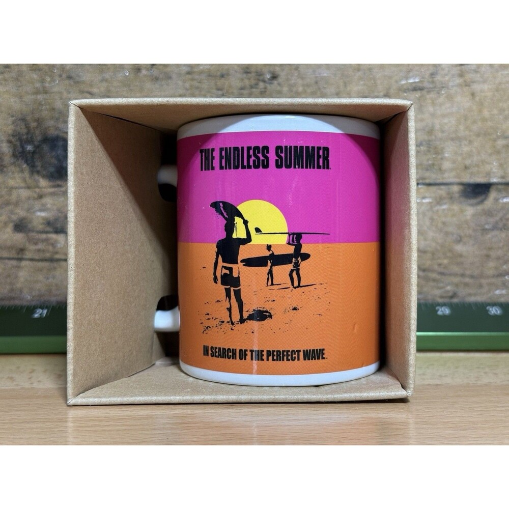NEW With Box Endless Search Perfect Wave Accent Coffee Mug 11oz